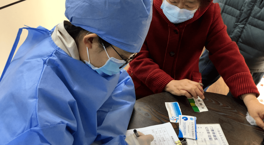 池州24小时套医保卡回收商家(急用钱24小时医保提取)